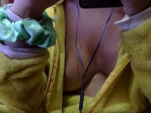 pamelasophia19's Webcam Show