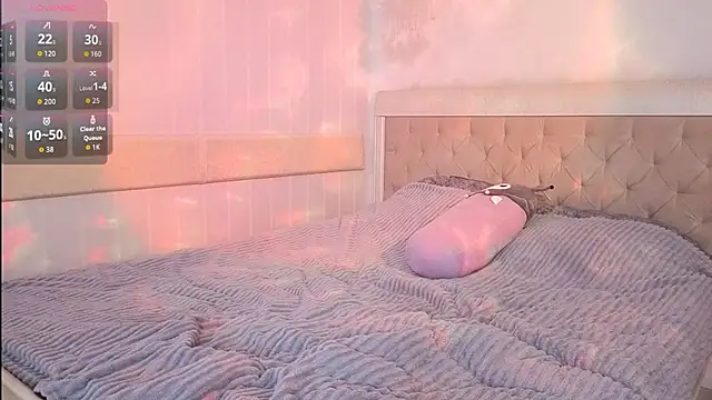 MilaVey's Live XXX Chat