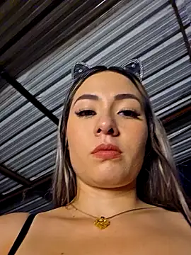 Natasanz Pertunjukan Webcam