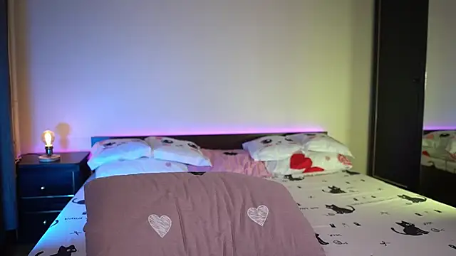 Chatroom XXX en direct de TiffanyPierce