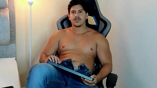 แชท XXX สดของ victor_vixen