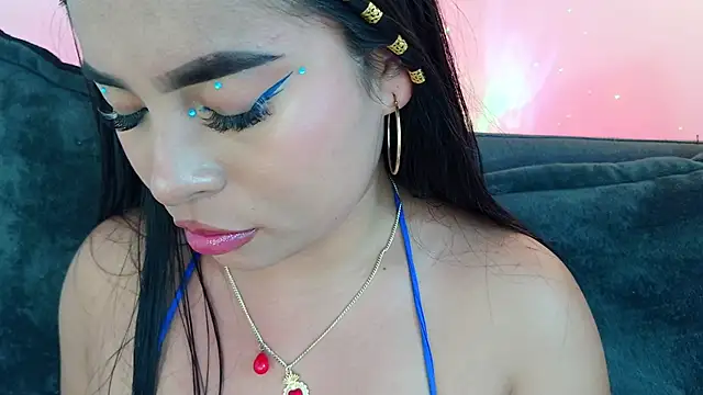 mia_roux1's Live XXX Chat