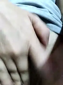  Živý XXX chat MIA-LARIOS