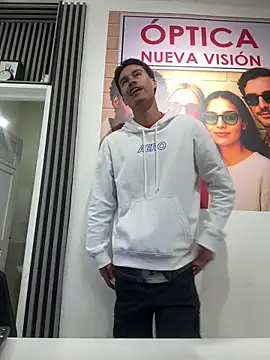 TavoHot_'s Live XXX Chat