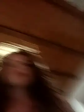 CurlyElisa Webcam show