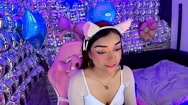 lala_cherry Adlı Modelin Canlı XXX Sohbeti