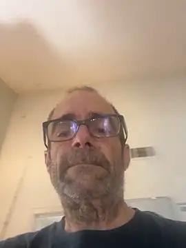 Chance4NewFun élő XXX-chatje