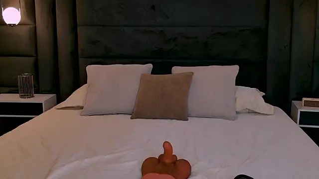 AgathaKondo_ live XXX chat