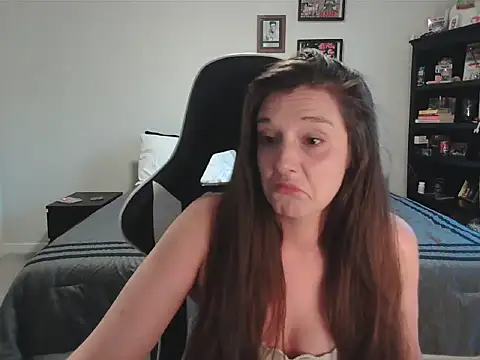 แชท XXX สดของ GeminiGoddess22