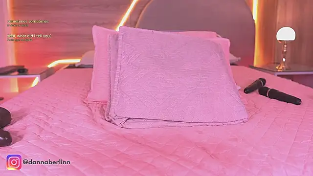 danna_berlin_'s Live XXX Chat