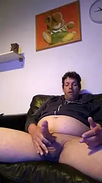 Gigolobigcock24cm – Kamerová šou