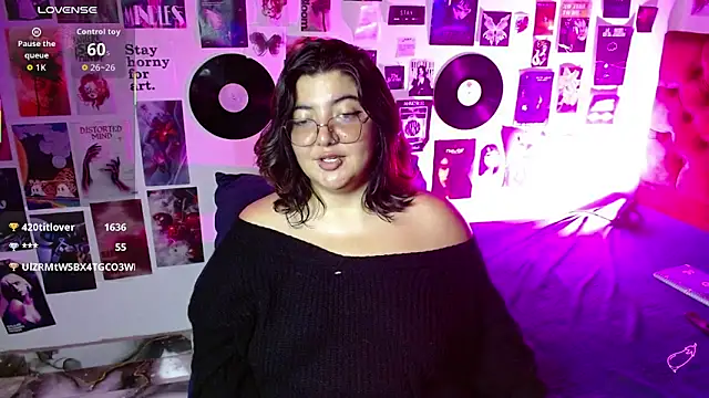 Roxy_f_w's Live XXX Chat