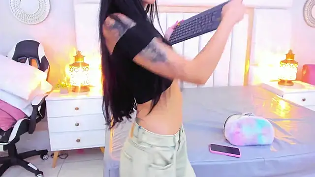 Chat XXX en directo de LaylaaDoll