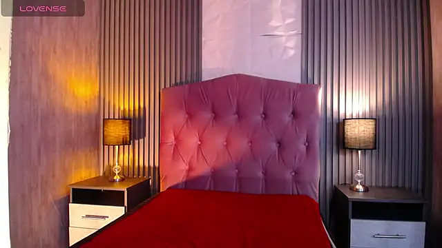 alicia_moom 现场XXX聊天