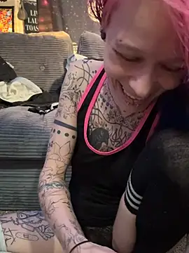 Toxii- élő XXX-chatje