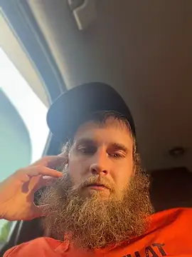 high3ndlowlife's Live XXX Chat