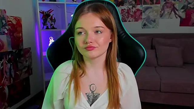 ElinaVale's Live XXX Chat