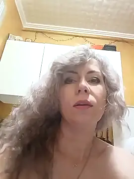 TaynaSecret's Live XXX Chat