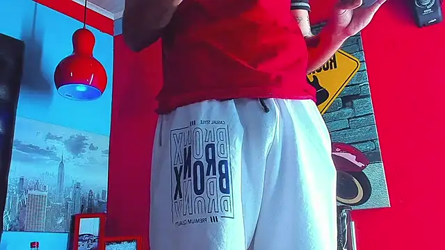 Daniel_huge22 Chat XXX live