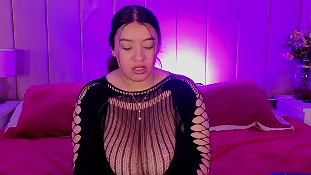 MollyBigBoobs12's Live XXX Chat