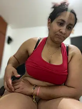 Carola-Ross' Live XXX Chat