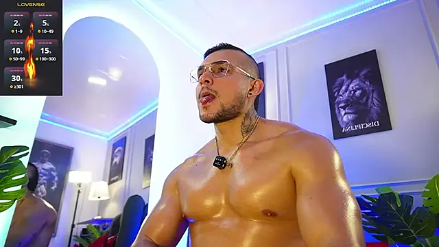 Marco_Vega: вебкам-шоу