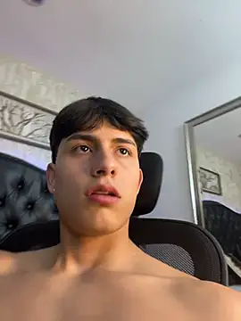 Lander_Cruz – Naživo XXX chat