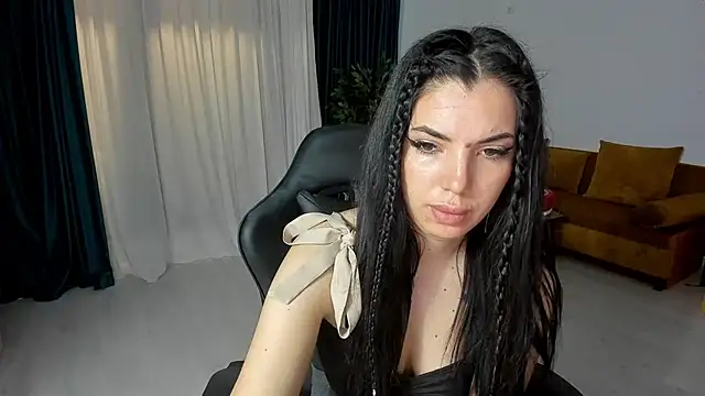 XXX chat uživo modela SabrinaDellyn