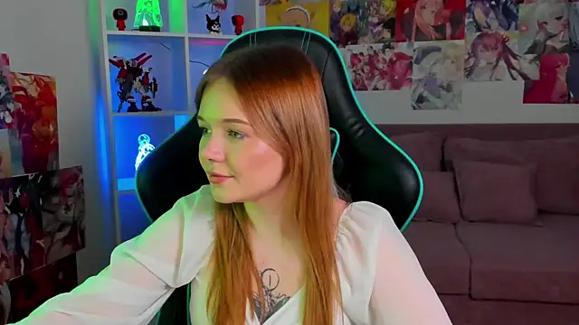 ElinaVale's Live XXX Chat