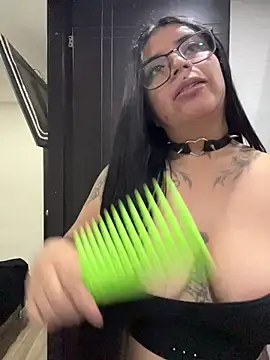 Devilsweet17 – Live XXX-chat