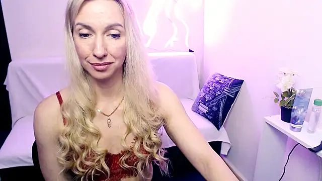 Cute_Smile_Shy Obrolan Langsung XXX