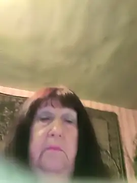 CrystalLime6411: онлайн-секс-чат