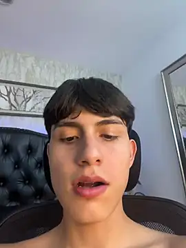 Lander_Cruz Chat XXX live