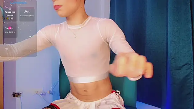 femboykeene Pertunjukan Webcam