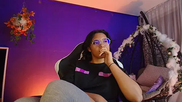 دردشة Emmapark_ الجنسية المباشرة