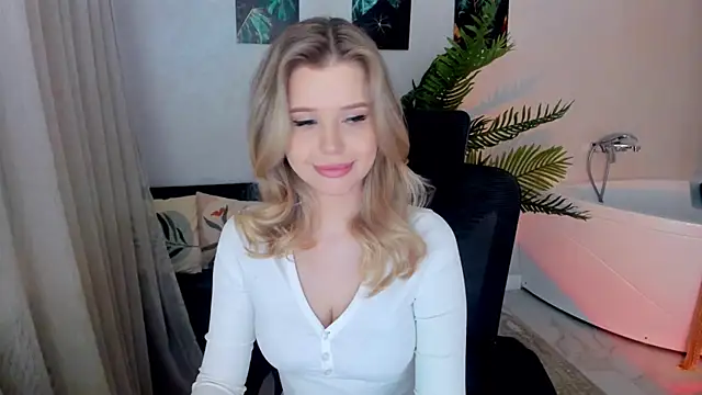 FollowLovee 即時 XXX 聊天