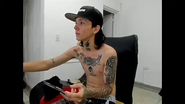 StraightBoy_Nick 在線直播表演