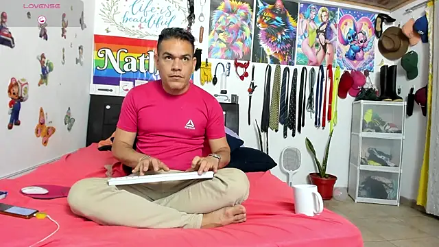 nathannathaniel Show Webcam