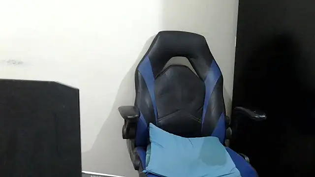 Darkkras' Live XXX Chat