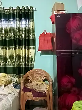 Chat +18 de Sumi-roy ao vivo