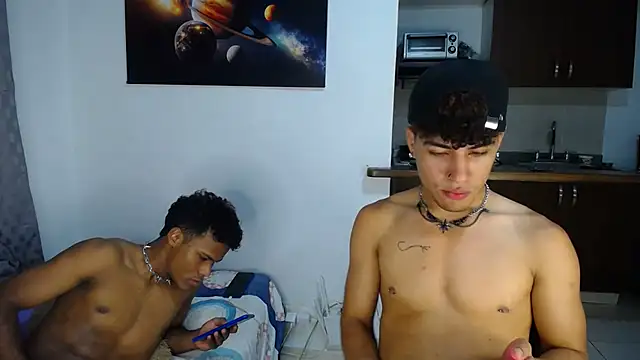 black_men9 即時 XXX 聊天