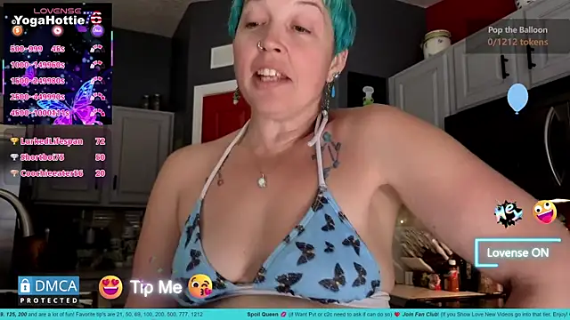 Chat XXX en directo de YogaHottie76