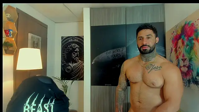 Webkamerová show Miller_dominant