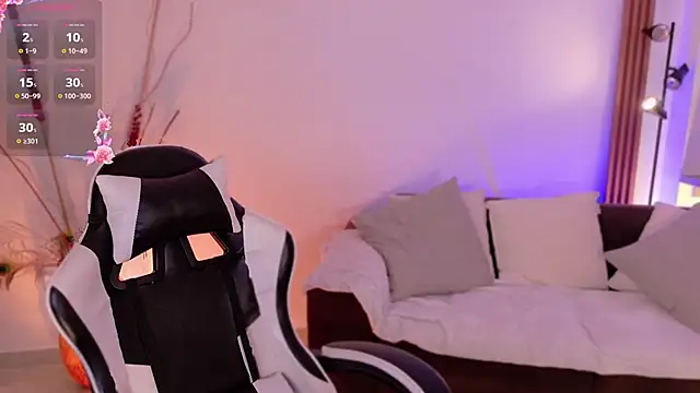 ChloeMoreti élő XXX-chatje