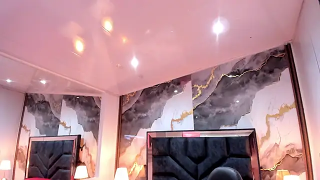 SusanVilla's Live XXX Chat