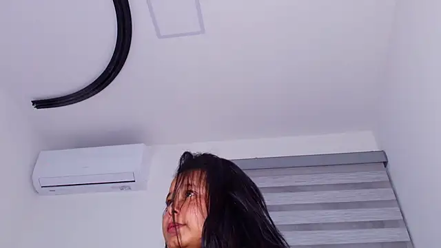 caata_cata's Live XXX Chat