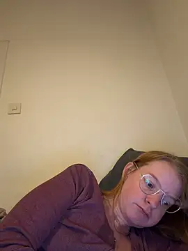 jannis1992 webcam show