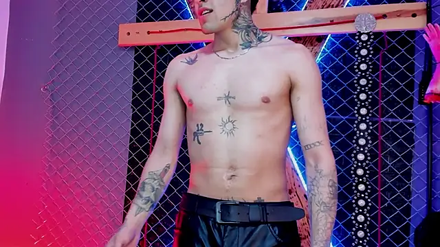 Chat XXX en directo de Dena_BDSM