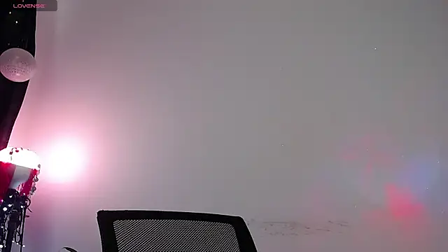 Chat +18 de Camila_Torresss ao vivo