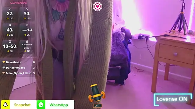 emobarbiedolln Live XXX chat